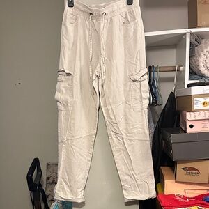 Rewash Women's Cream Cargo Pants